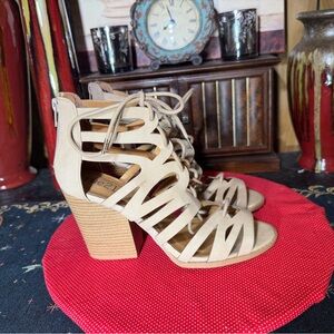 Rue21 Beige Strappy Block Heels size 8